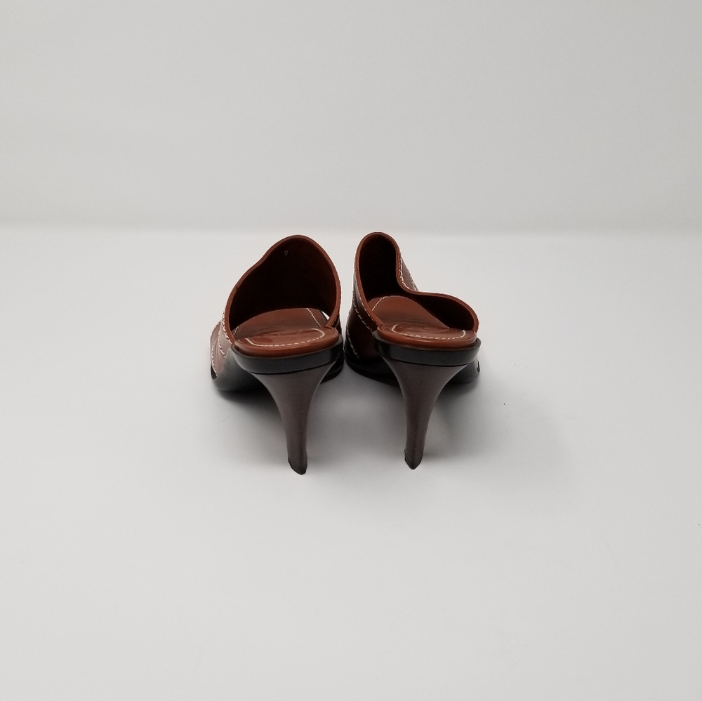 ✖ Tod's Leather Heels Euro 37/US 7 - Picture 3 of 4